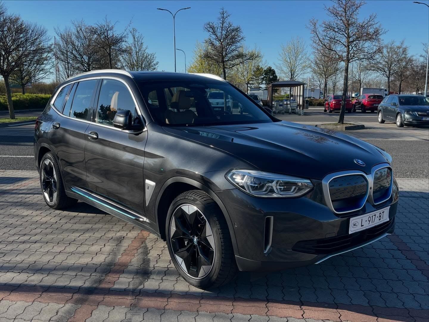 BMW iX3 Impressive - foto 1