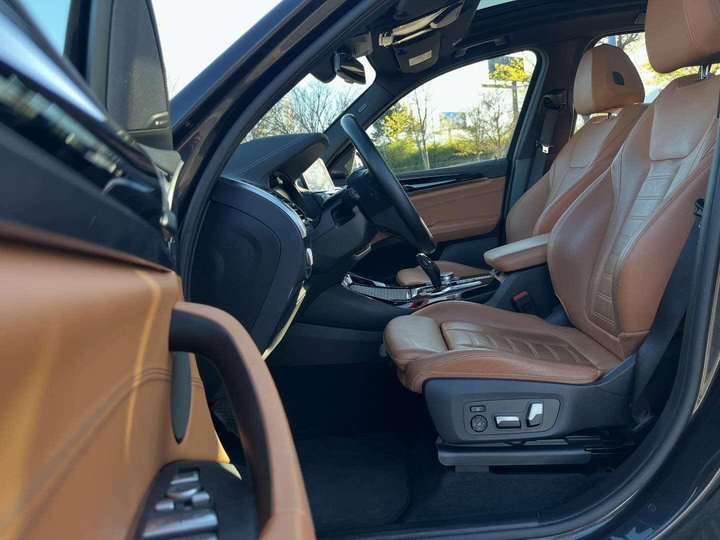 BMW iX3 Impressive - foto 5