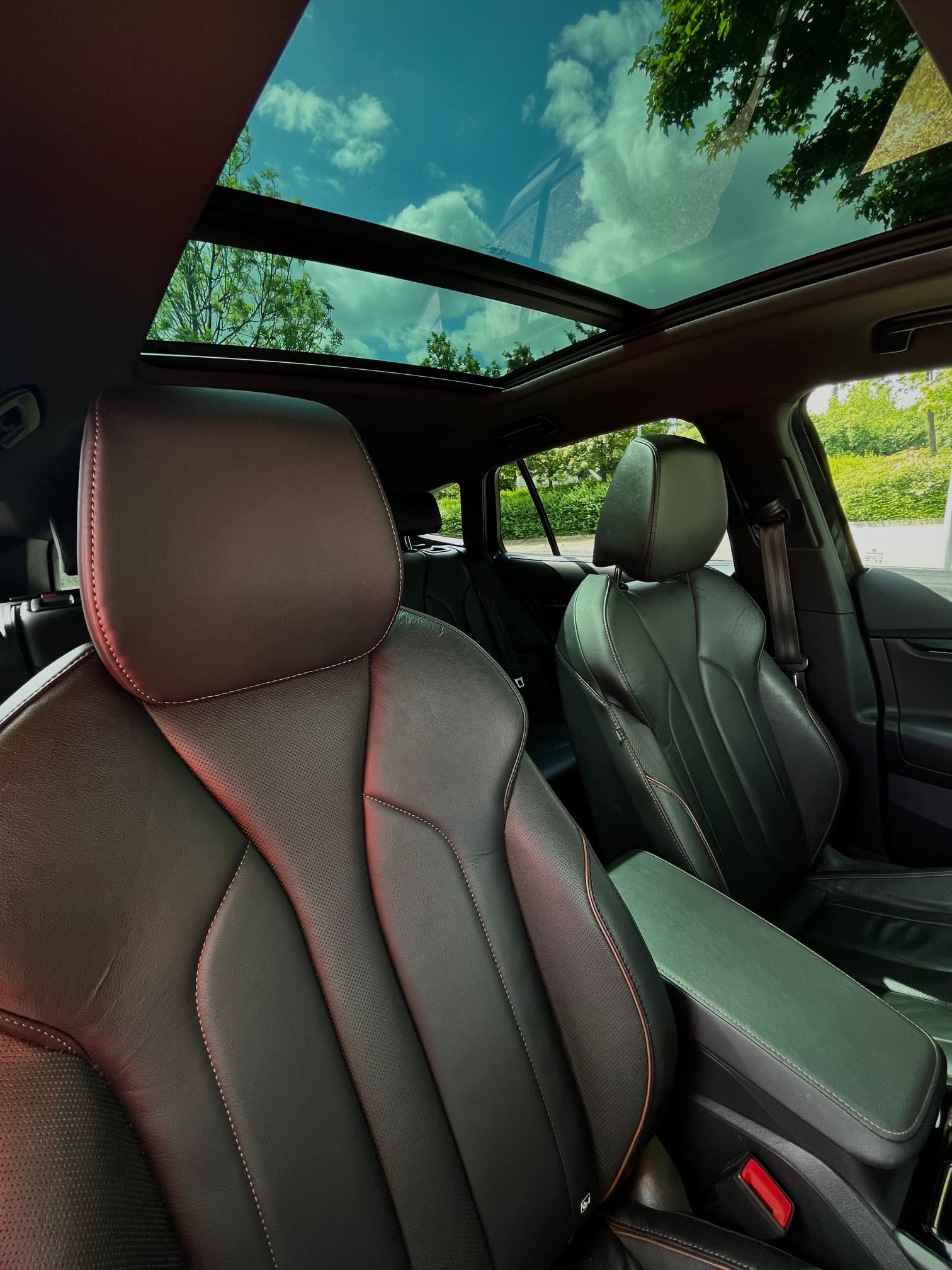 Škoda Enyaq Founders Edition - foto 10