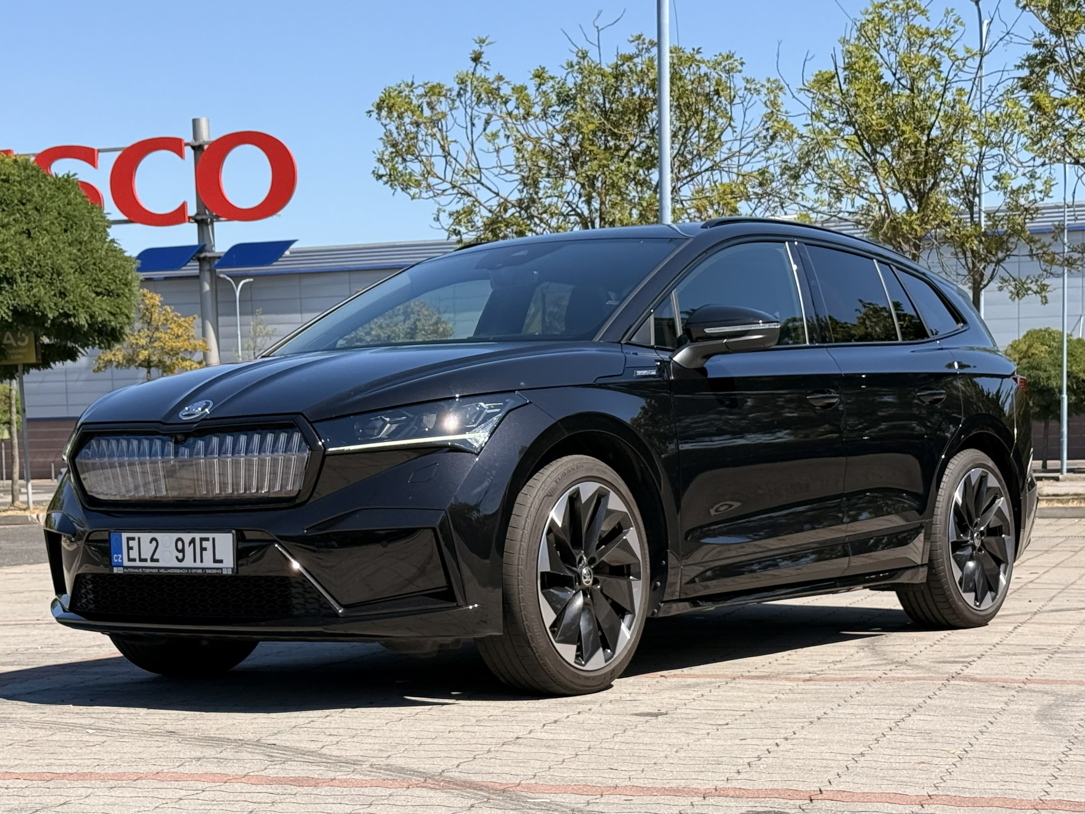Škoda Enyaq iV 80x Sportline 4x4 - foto 4