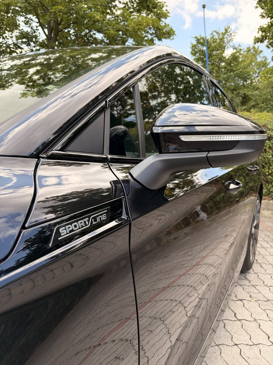 Škoda Enyaq iV 80x Sportline 4x4 - foto 14